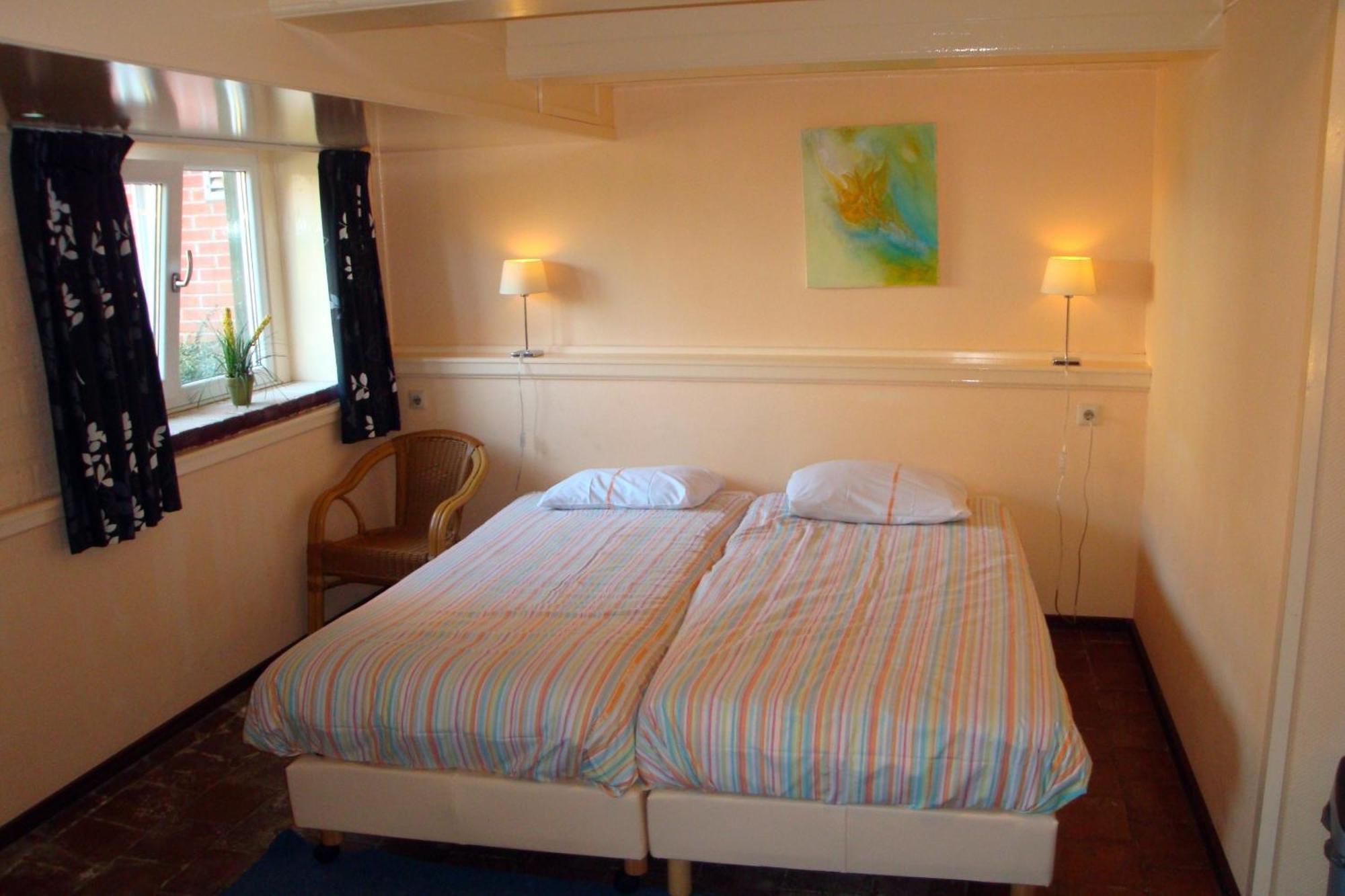 Hostel Herberg De Esborg Scheemda Exteriör bild